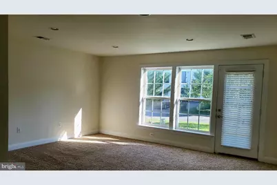 12578 Stone Lined Circle, Woodbridge, VA 22192 - Photo 11