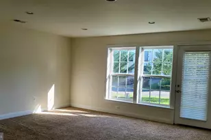 12578 Stone Lined Cir, Woodbridge, VA 22192 - Photo 11