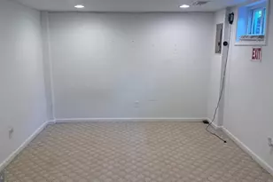 2188 Mayflower Dr, Woodbridge, VA 22192 - Photo 13