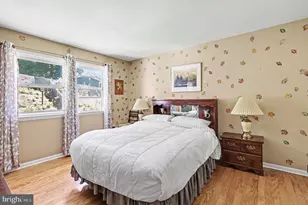 3931 Forge Dr, Woodbridge, VA 22193 - Photo 9