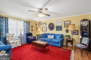 3931 Forge Dr, Woodbridge, VA 22193 - Photo 3