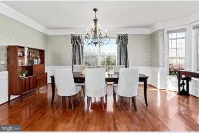 5401 Tomlinson Drive, Woodbridge, VA 22192 - Photo 9