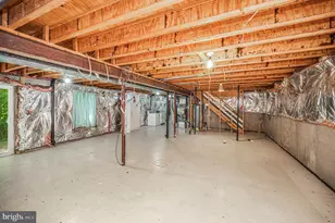 11837 Parliament Dr, Woodbridge, VA 22192 - Photo 41