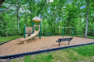 11837 Parliament Dr, Woodbridge, VA 22192 - Photo 61
