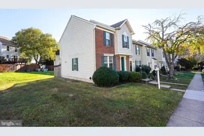 3433 Belleplain Court, Dumfries, VA 22026 - Photo 3