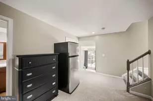 15536 Exmore Ct, Woodbridge, VA 22191 - Photo 39