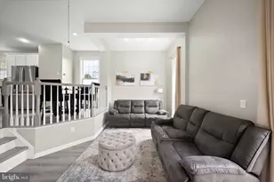 15536 Exmore Ct, Woodbridge, VA 22191 - Photo 19