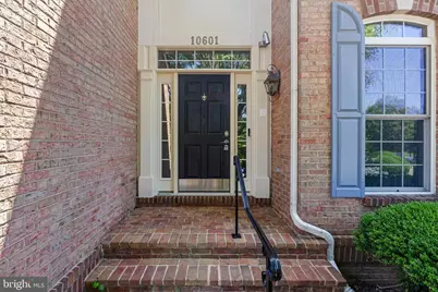 10601 Moselle Court, Manassas, VA 20112 - Photo 7