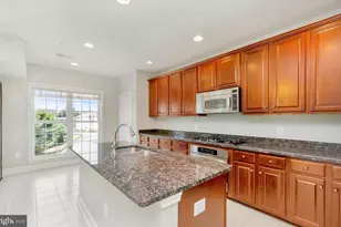2337 Brookmoor Ln, Woodbridge, VA 22191 - Photo 17