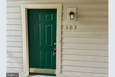 1069 Gardenview Loop #303, Woodbridge, VA 22191 - Photo 3