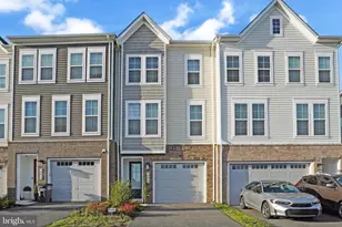 14470 Nebbiolo Dr, Gainesville, VA 20155 - Photo 1