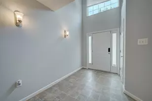 8241 Humphrey Ln, Manassas, VA 20109 - Photo 5