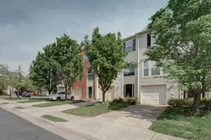 8241 Humphrey Ln, Manassas, VA 20109 - Photo 3