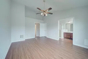 8241 Humphrey Ln, Manassas, VA 20109 - Photo 53