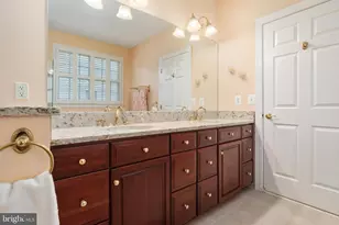 5655 Shoal Creek Dr, Haymarket, VA 20169 - Photo 25