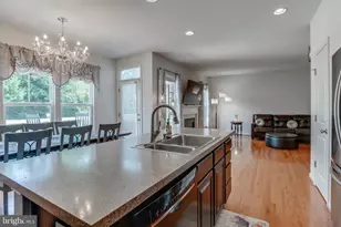 11256 Mastiff Run Ct, Bristow, VA 20136 - Photo 17
