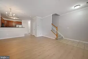 15555 John Diskin Cir, Woodbridge, VA 22191 - Photo 3