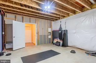 15316 Admiral Baker Circle, Haymarket, VA 20169 - Photo 59