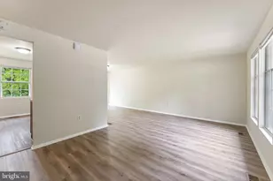 2516 Tabor Ct, Woodbridge, VA 22191 - Photo 3