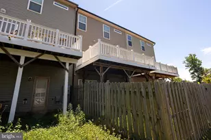 9222 Dawkins Crest Cir, Bristow, VA 20136 - Photo 5