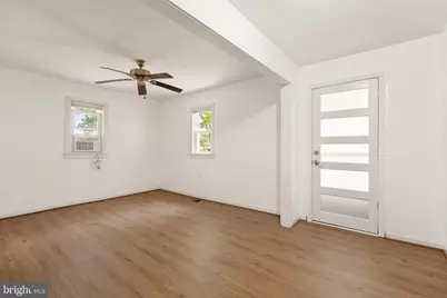 10680 Mary J Champ Way, Bristow, VA 20136 - Photo 7