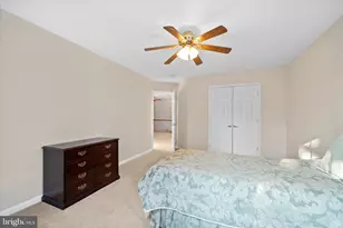13963 Chelmsford Dr, Gainesville, VA 20155 - Photo 27