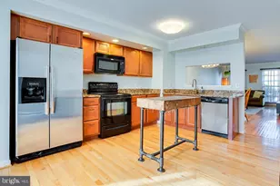 12867 Mill House Ct, Woodbridge, VA 22192 - Photo 11