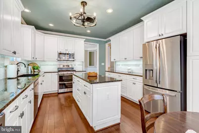 13754 Heritage Valley Way, Gainesville, VA 20155 - Photo 7