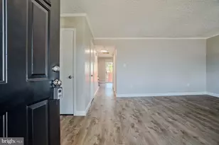 2248 Fort Pickens Ct, Dumfries, VA 22026 - Photo 5