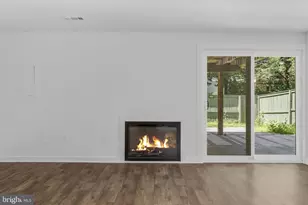 2857 Bowes Ln, Woodbridge, VA 22193 - Photo 37