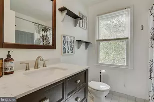 9438 Abingdon Ct, Manassas, VA 20109 - Photo 15