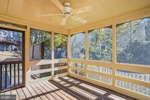 15421 Autumn Ln, Dumfries, VA 22025 - Photo 3