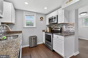 14823 Alabama Ave, Woodbridge, VA 22191 - Photo 11