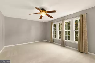 13581 Castlebridge Ln, Woodbridge, VA 22193 - Photo 27
