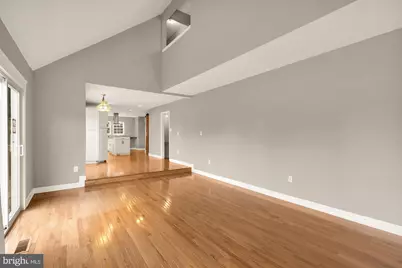 13581 Castlebridge Lane, Woodbridge, VA 22193 - Photo 19