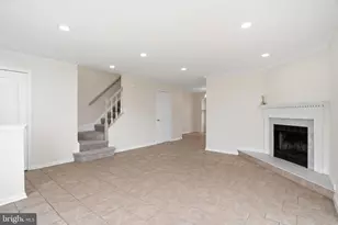 2760 Brier Pond Cir, Woodbridge, VA 22191 - Photo 5