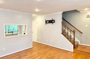 12298 Granada Way, Woodbridge, VA 22192 - Photo 11