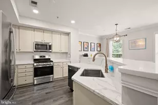 14581 Kylewood Way, Gainesville, VA 20155 - Photo 11