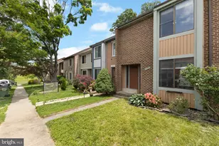 2813 Cambridge Dr, Woodbridge, VA 22192 - Photo 3