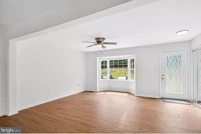 14546 Bisbee Court, Woodbridge, VA 22193 - Photo 5