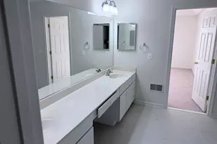 5970 Spout Spring Ct, Haymarket, VA 20169 - Photo 19