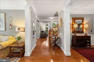7726 Virginia Oaks Dr, Gainesville, VA 20155 - Photo 3