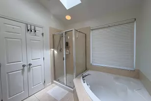 4256 Hudson River Ct, Dumfries, VA 22025 - Photo 19