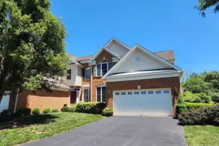 5695 Wheelwright Way, Haymarket, VA 20169 - Photo 3