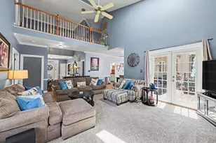 16652 Purcival Ct, Dumfries, VA 22025 - Photo 9