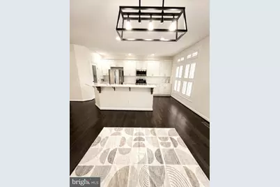 8050 Montour Heights Drive, Gainesville, VA 20155 - Photo 7