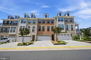 7914 Turtle Crk Cir, Gainesville, VA 20155 - Photo 1
