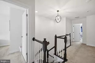 7914 Turtle Crk Cir, Gainesville, VA 20155 - Photo 27