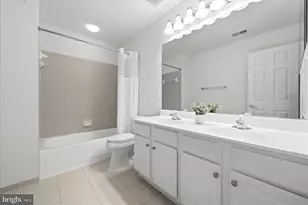 12100 Stretford Forest Ct, Bristow, VA 20136 - Photo 15