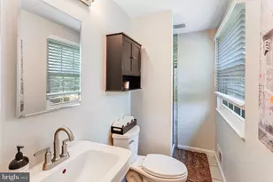 2602 Chester Cir, Woodbridge, VA 22191 - Photo 23